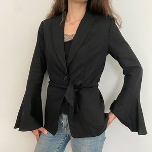 Bell sleeves black linen Free People blazer Xs/S